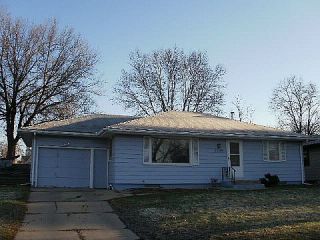 Foreclosed Home - 1305 6TH ST SE, 55904