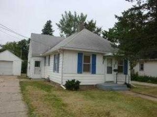 Foreclosed Home - 225 16TH AVE SE, 55904