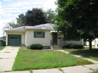 Foreclosed Home - 1631 2ND AVE NE, 55906
