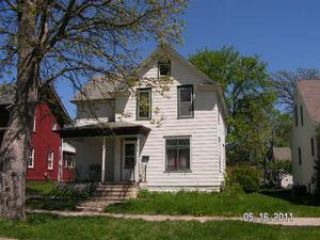 Foreclosed Home - 606 3RD ST NW, 55912