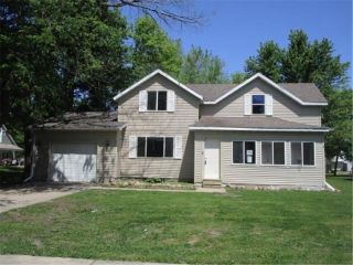 Foreclosed Home - 220 2ND ST NE, 55917