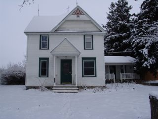 Foreclosed Home - 140 5TH ST NE, 55939
