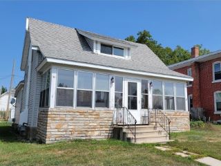 Foreclosed Home - 207 W JEFFERSON ST, 55975