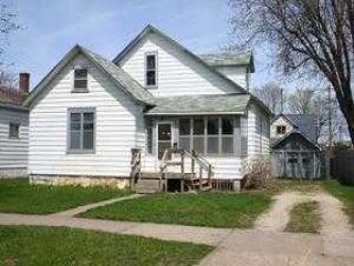 Foreclosed Home - 1172 W 4TH ST, 55987