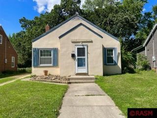 Foreclosed Home - 636 BLUE EARTH ST, 56001