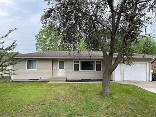 Foreclosed Home - 1208 HIGHLAND AVE, 56001