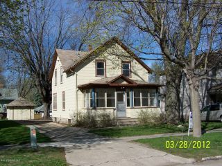 Foreclosed Home - 403 E 3RD ST, 56007