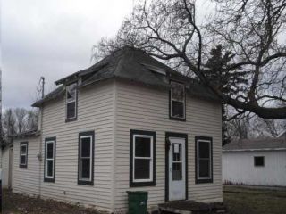Foreclosed Home - 405 W MAINE ST, 56010