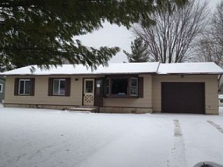 Foreclosed Home - 1008 W MAIN ST, 56011