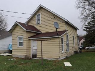 Foreclosed Home - 825 N PARK ST, 56031