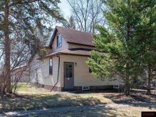 Foreclosed Home - 111 W MILL ST, 56048
