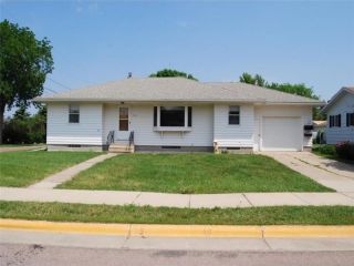 Foreclosed Home - 208 SILVER ST W, 56065