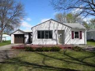 Foreclosed Home - 207 5TH ST NE, 56069
