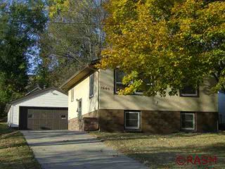 Foreclosed Home - 1605 N JEFFERSON ST, 56073