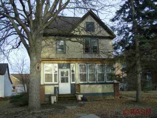 Foreclosed Home - 214 N WASHINGTON ST, 56073