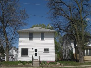 Foreclosed Home - 415 MAIN ST E, 56096