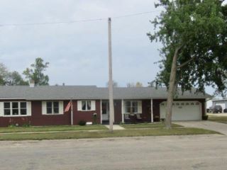 Foreclosed Home - 251 E HOWARD ST, 56128