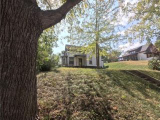 Foreclosed Home - 112 BLUFF ST E, 56149