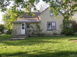 Foreclosed Home - 351 1ST ST E, 56151