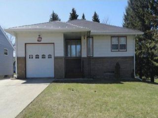 Foreclosed Home - 908 6TH ST SW, 56164
