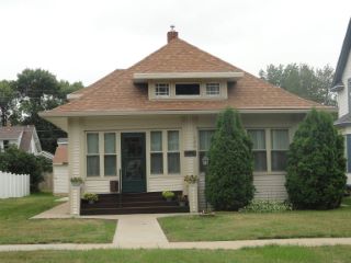 Foreclosed Home - 320 2ND ST SW, 56164