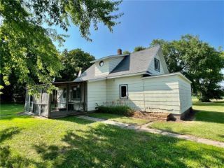 Foreclosed Home - 85173 320TH ST, 56225