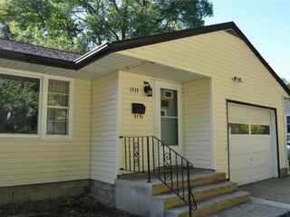 Foreclosed Home - 1111 N 6TH ST, 56265