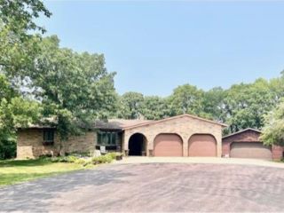 Foreclosed Home - 120 OAKWOOD DR, 56283