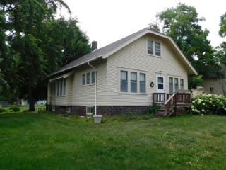 Foreclosed Home - 310 3RD ST SE, 56284