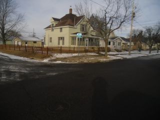 Foreclosed Home - 101 18TH AVE N, 56303