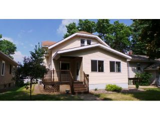 Foreclosed Home - 121 N 18th Ave, 56303