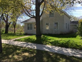Foreclosed Home - 419 19TH AVE N, 56303