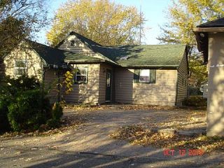 Foreclosed Home - 221 11TH ST, 56307