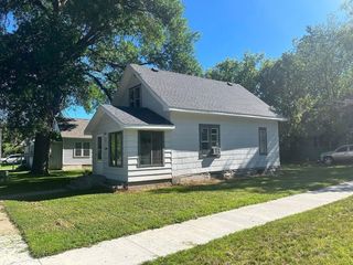 Foreclosed Home - 723 LAKE ST, 56308
