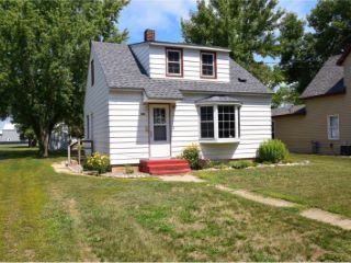 Foreclosed Home - 631 HATTON ST, 56316