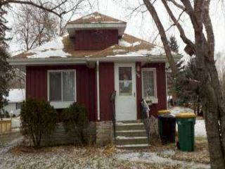 Foreclosed Home - 608 2ND ST NE, 56334