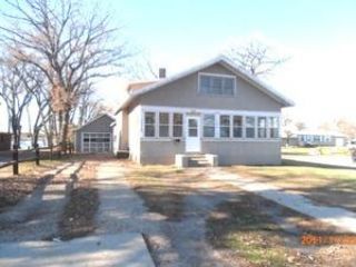Foreclosed Home - 117 MAIN ST N, 56378