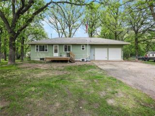 Foreclosed Home - 3167 15TH ST NE, 56379