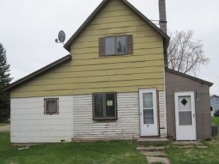 Foreclosed Home - 55 PLEASANT AVE NE, 56433