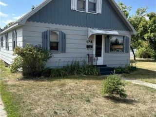 Foreclosed Home - 614 2ND ST W, 56470