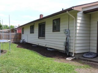Foreclosed Home - 218 10TH AVE SE, 56531