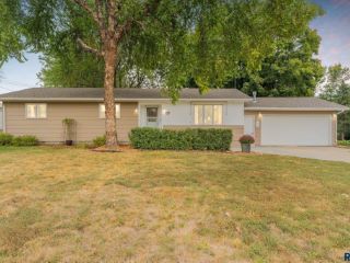 Foreclosed Home - 1216 THRESHER DR, 57022