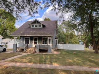Foreclosed Home - 412 S CHERRY ST, 57029