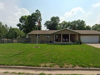 Foreclosed Home - 202 MILWAUKEE AVE, 57032