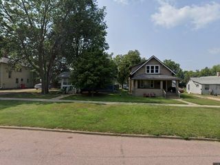 Foreclosed Home - 212 PROSPECT ST, 57069