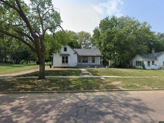 Foreclosed Home - 120 FRANKLIN ST, 57069