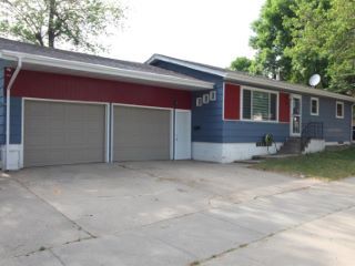 Foreclosed Home - 301 S HIGHLAND AVE, 57103