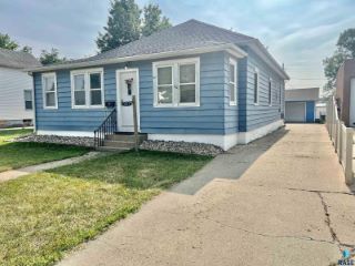Foreclosed Home - 721 N INDIANA AVE, 57103