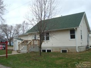 Foreclosed Home - 1938 E 33RD ST N, 57104