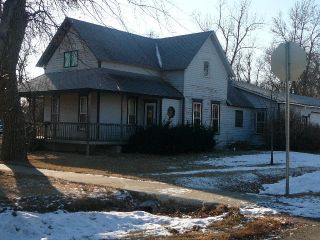 Foreclosed Home - 312 N COMMERCIAL ST, 57225